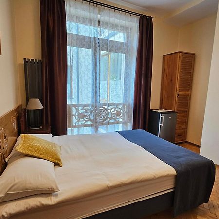 Pokoje I Apartamenty Krupowki 36 Zakopane Ngoại thất bức ảnh