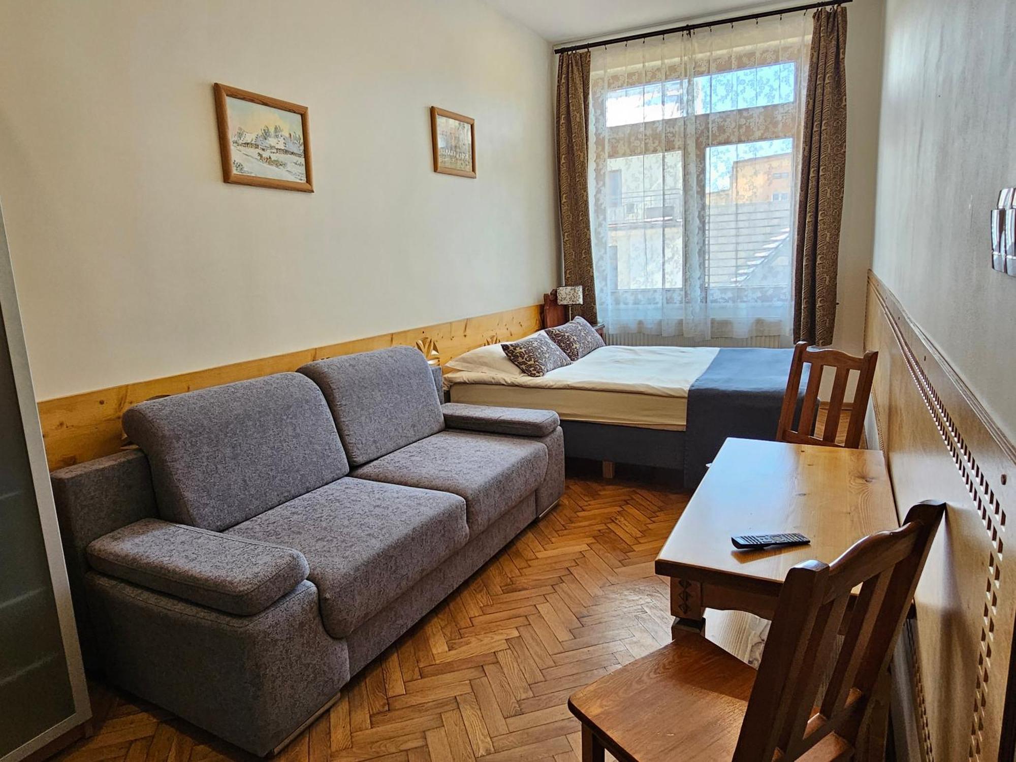 Pokoje I Apartamenty Krupowki 36 Zakopane Ngoại thất bức ảnh