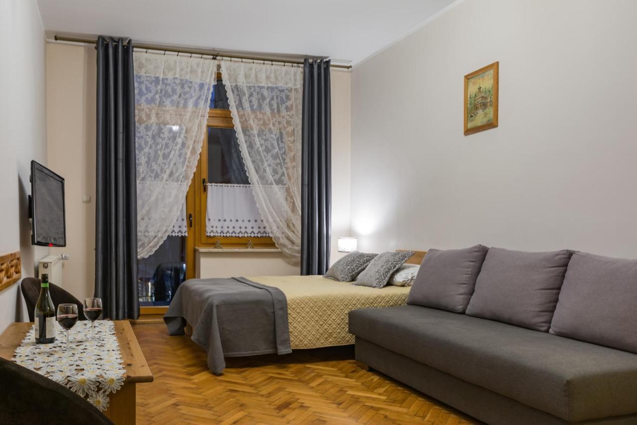 Pokoje I Apartamenty Krupowki 36 Zakopane Ngoại thất bức ảnh